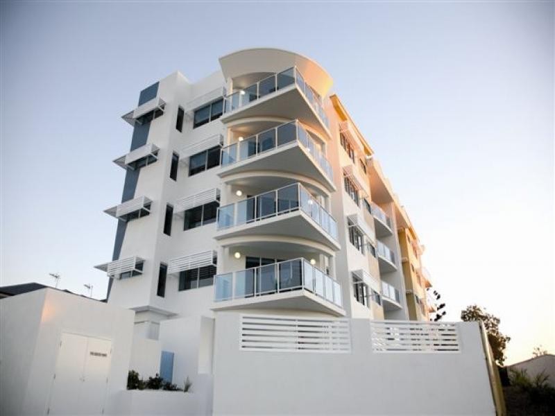 202/52 Johnson Street, Bargara QLD 4670