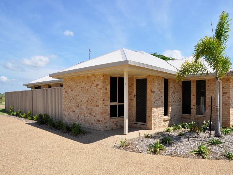 2 to 15/148 McCarthy Street, Avenell Heights QLD 4670