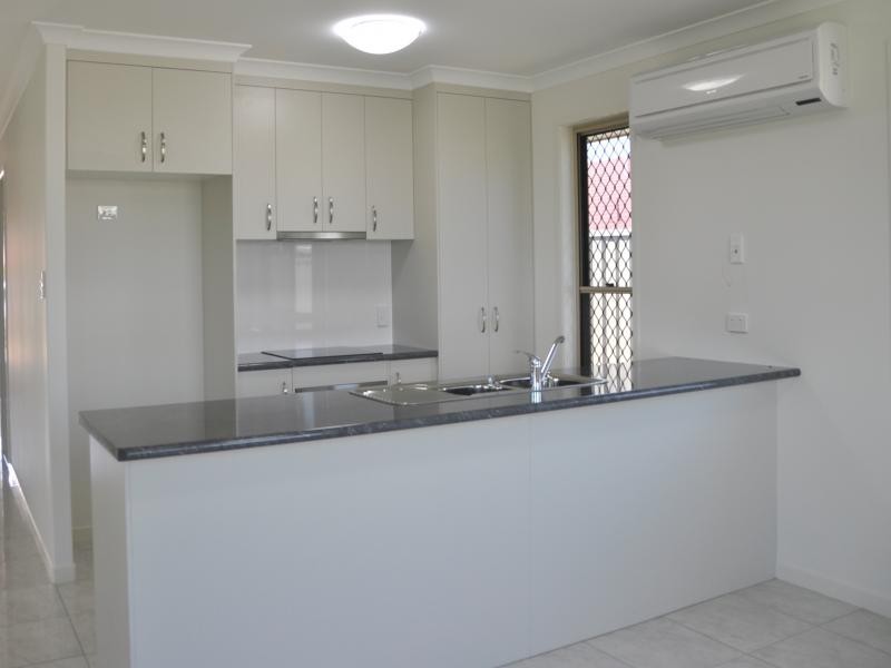 2 to 15/148 McCarthy Street, Avenell Heights QLD 4670