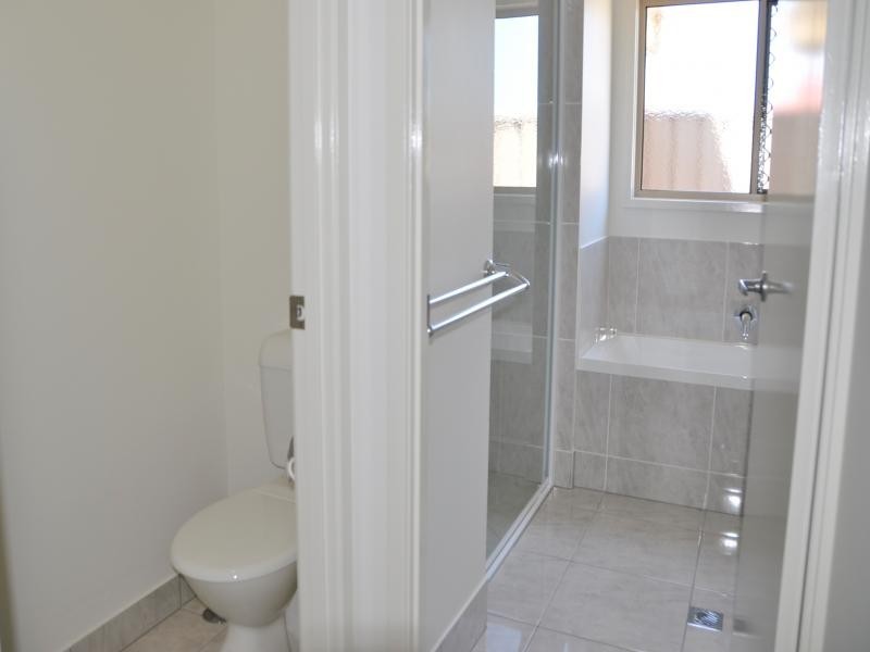 2 to 15/148 McCarthy Street, Avenell Heights QLD 4670