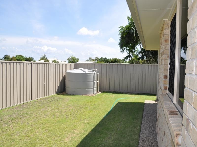 2 to 15/148 McCarthy Street, Avenell Heights QLD 4670