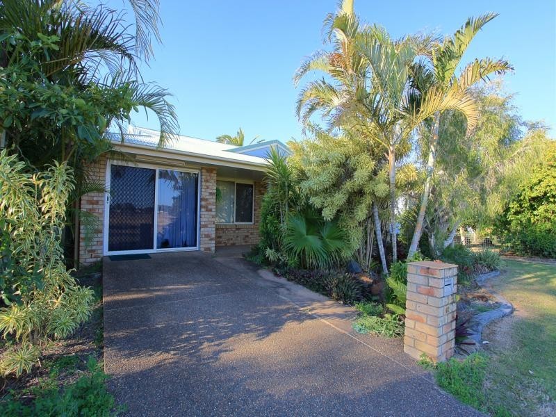 62 Johnson Street, Bargara QLD 4670