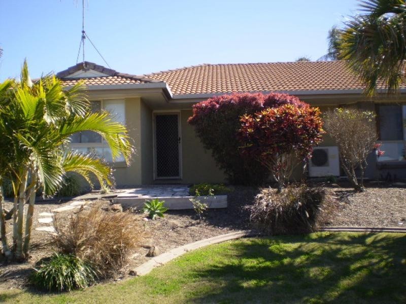 8 Oceanview Street, Bargara QLD 4670