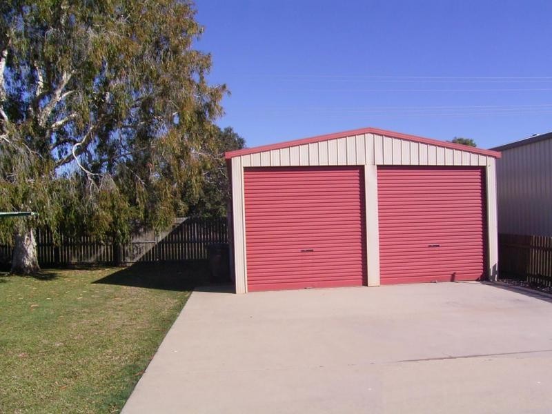 47 Bluewater Drive, Elliott Heads QLD 4670
