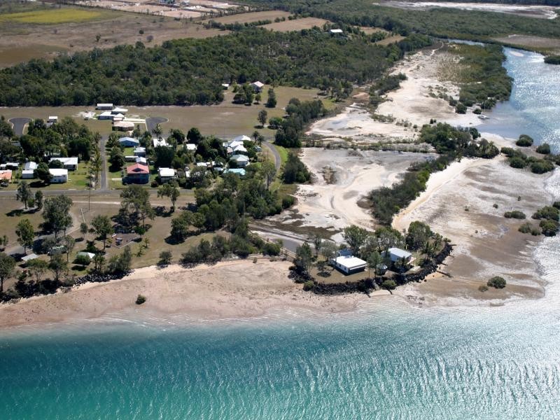 47 Bluewater Drive, Elliott Heads QLD 4670