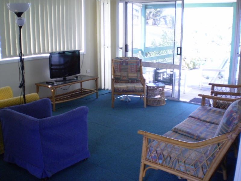 12 Miller Street, Bargara QLD 4670