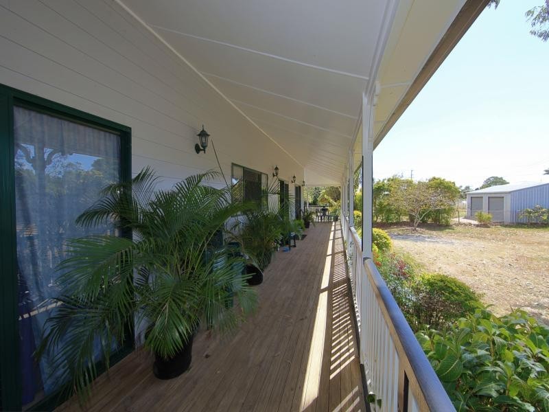 142 Bargara Road, Bundaberg East QLD 4670