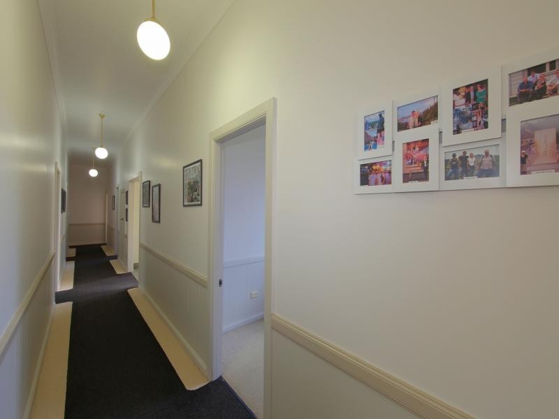 142 Bargara Road, Bundaberg East QLD 4670