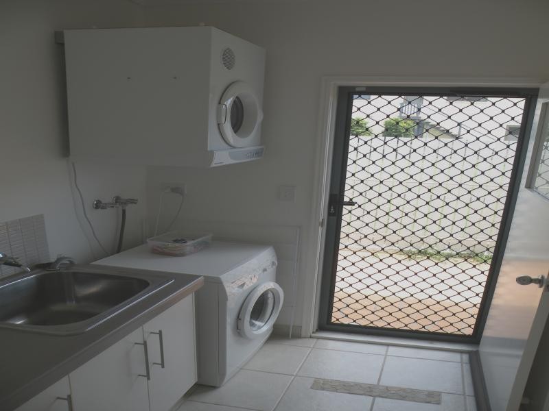 2/54 Johnson Street, Bargara QLD 4670