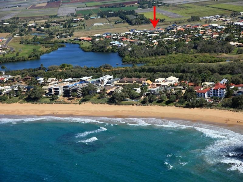 112 FAIRWAY DR, Bargara QLD 4670