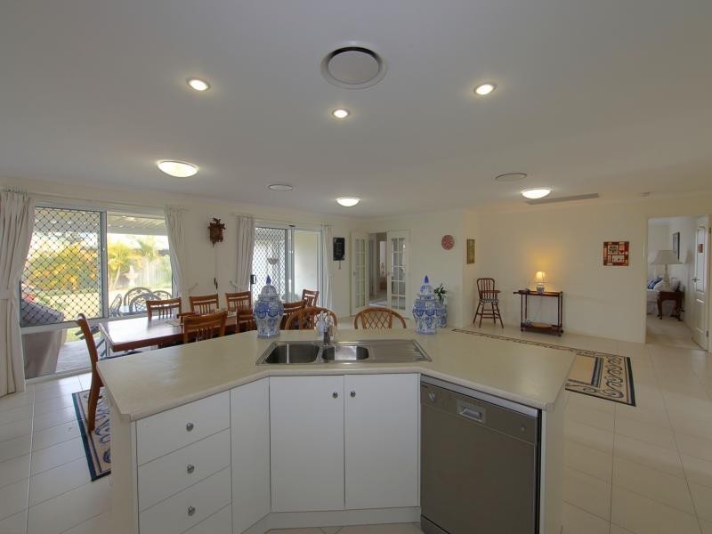 5 Whale Court, Bargara QLD 4670