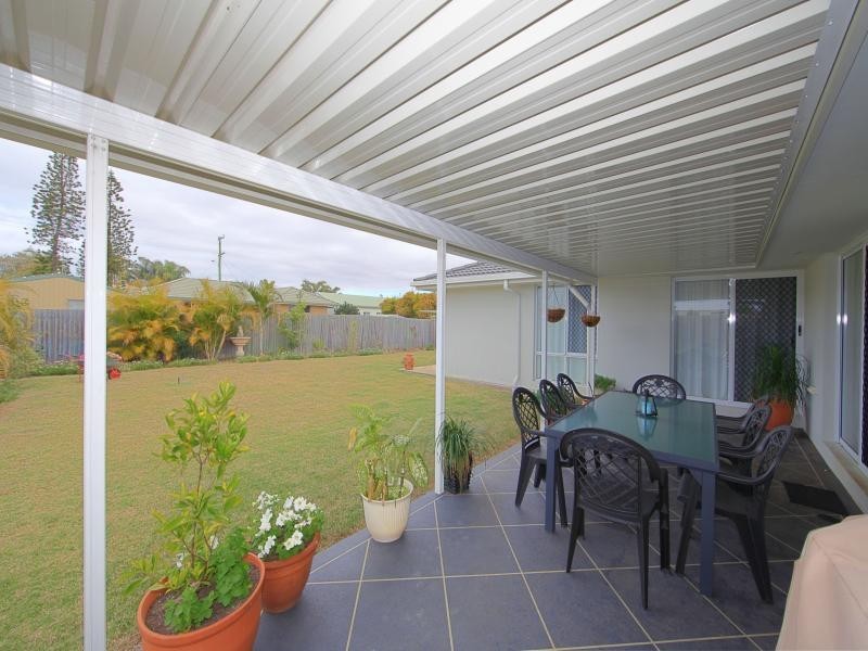 5 Whale Court, Bargara QLD 4670