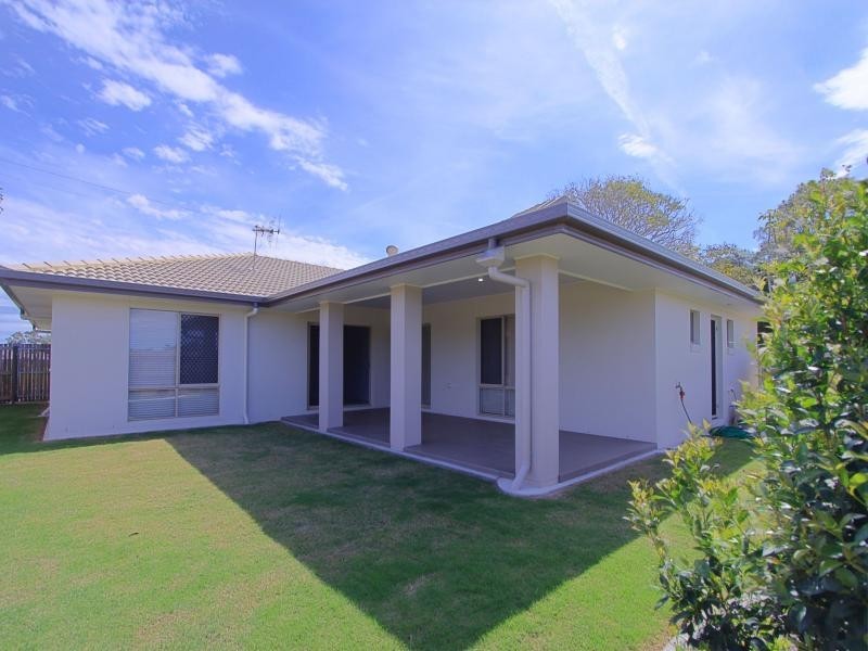 72 Davidson Street, Bargara QLD 4670