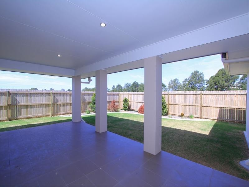 72 Davidson Street, Bargara QLD 4670