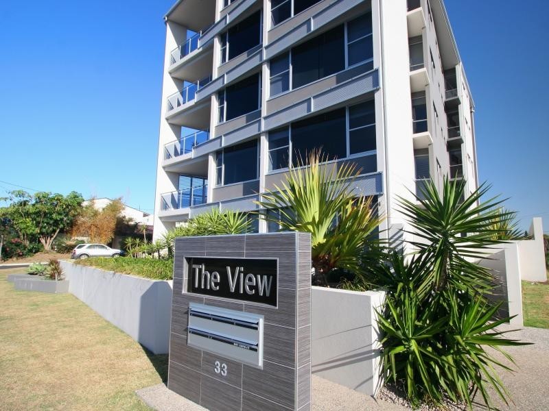 2/33 Esplanade, Bargara QLD 4670