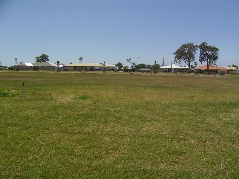 117 FAIRWAY DR, Bargara QLD 4670