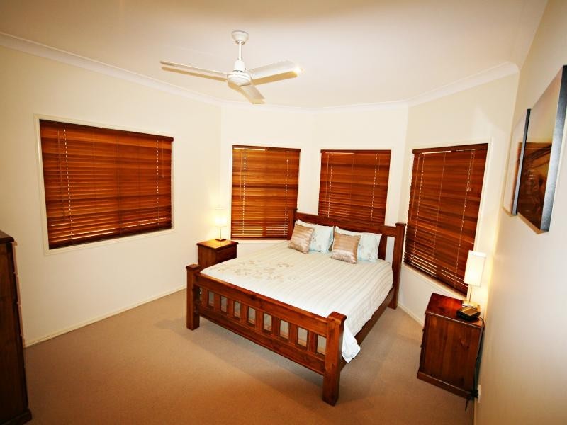 5 Francis Place, Innes Park QLD 4670