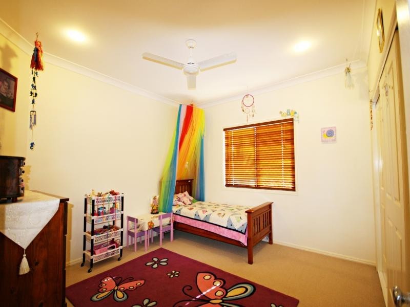 5 Francis Place, Innes Park QLD 4670