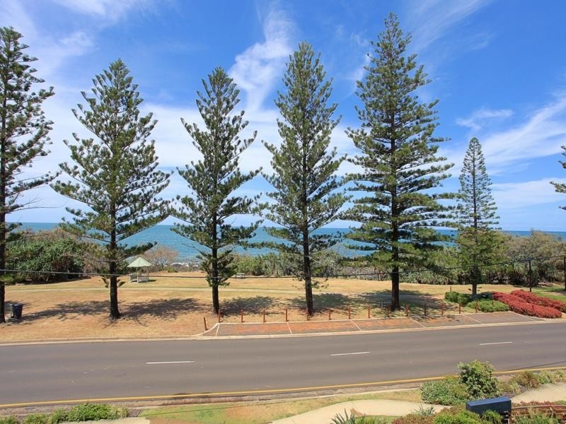 304/95 Esplanade, Bargara QLD 4670