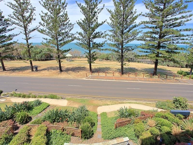 304/95 Esplanade, Bargara QLD 4670