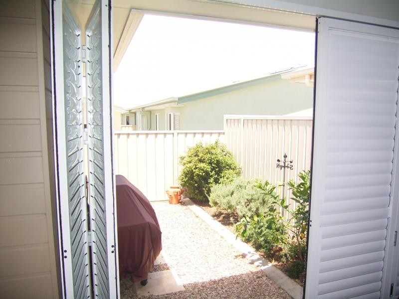145/39 Wearing rd Palm Lakes Resort, Bargara QLD 4670