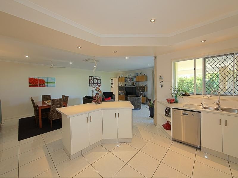 6 Sea – Change Court, Bargara QLD 4670