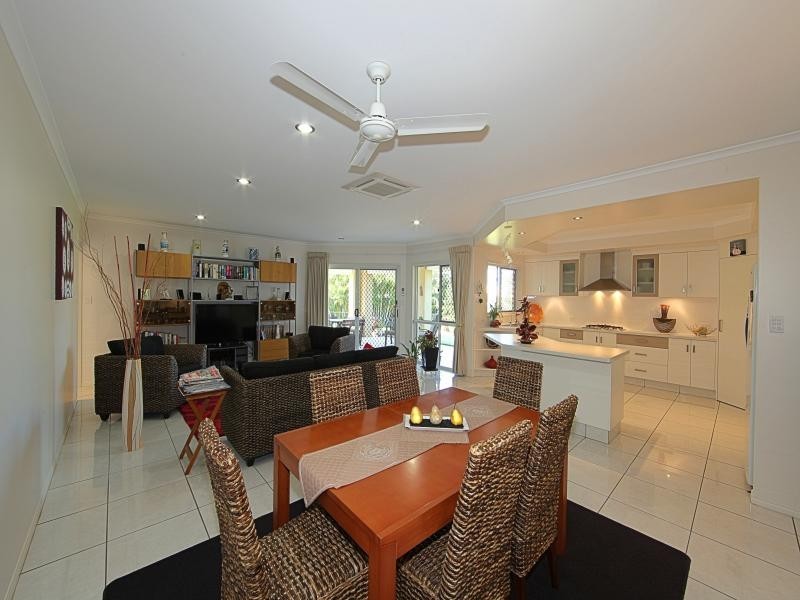 6 Sea – Change Court, Bargara QLD 4670