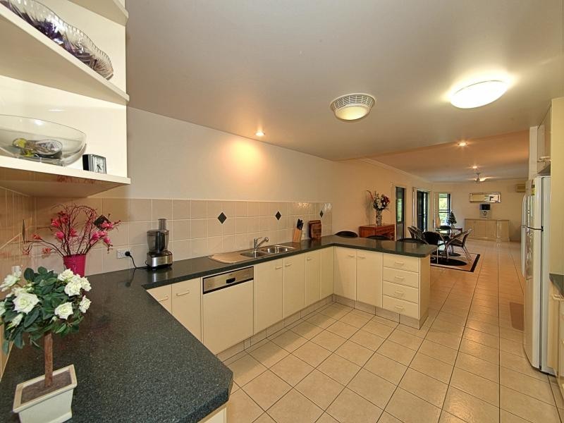 3 Corser Street, Burnett Heads QLD 4670