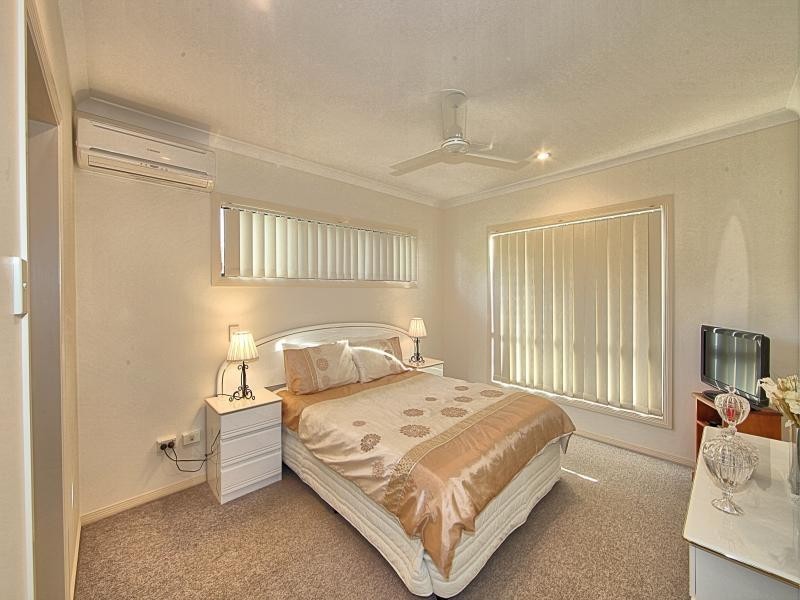 3 Corser Street, Burnett Heads QLD 4670