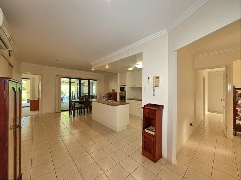 3 Corser Street, Burnett Heads QLD 4670