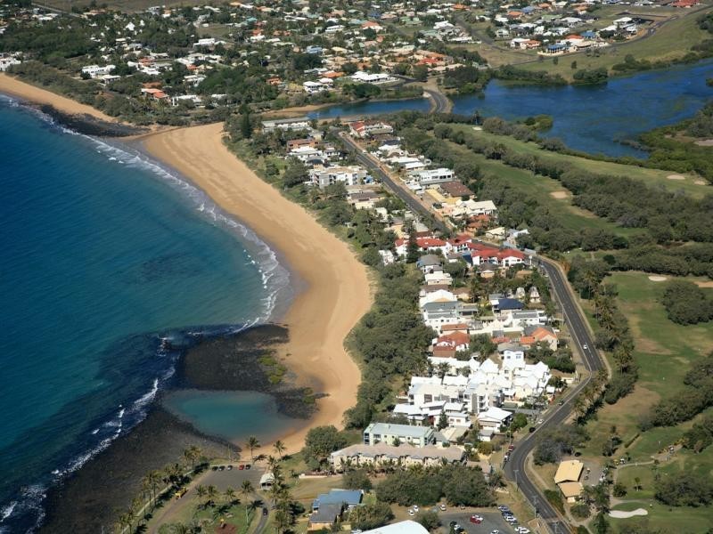 70 Wilfred Street, Bargara QLD 4670