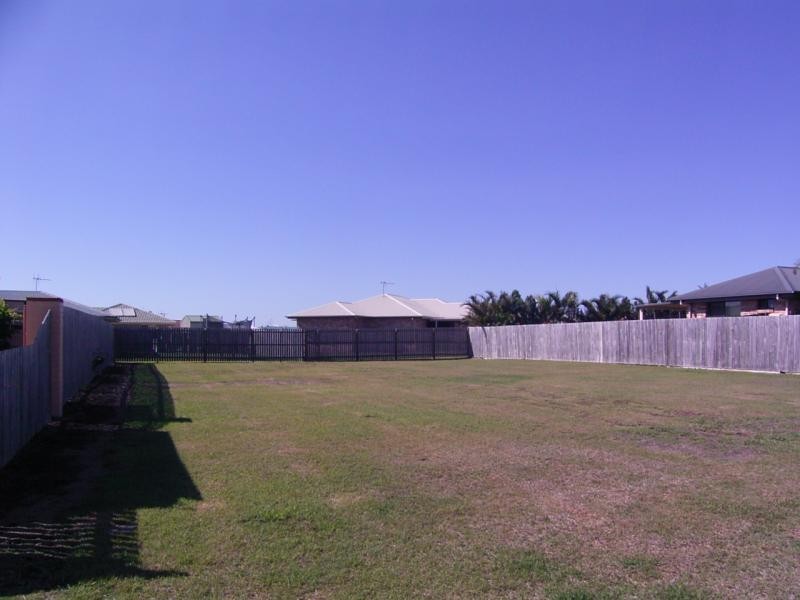 7 Explorers Way, Bargara QLD 4670