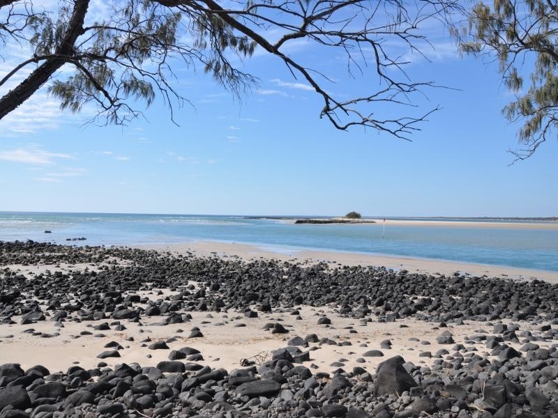 156 The Esplanade, Elliott Heads QLD 4670