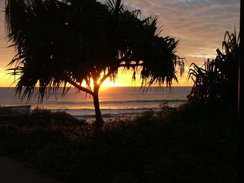 156 The Esplanade, Elliott Heads QLD 4670