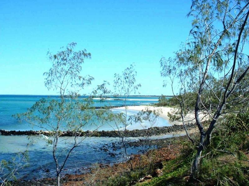 156 The Esplanade, Elliott Heads QLD 4670