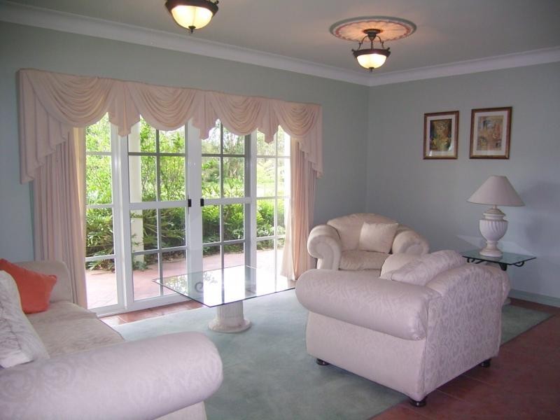 11 Daveys Drive, Branyan QLD 4670