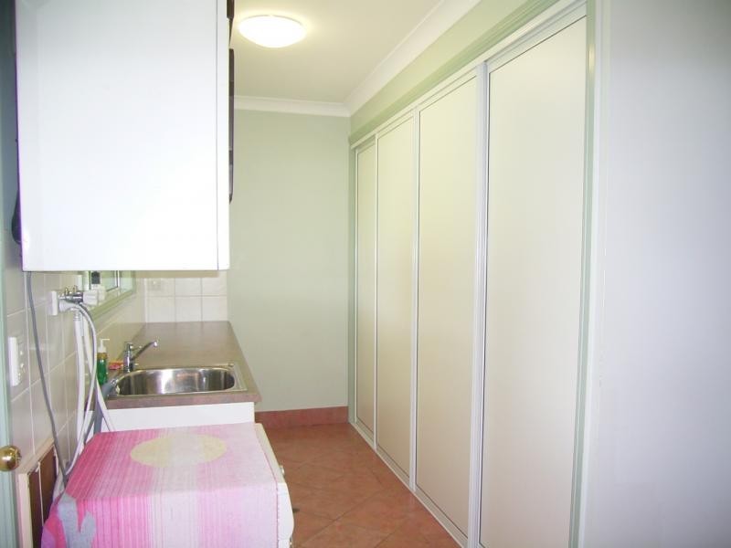 11 Daveys Drive, Branyan QLD 4670