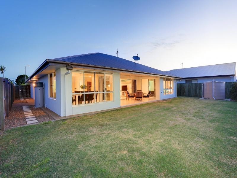 2 Starfish Crescent, Bargara QLD 4670