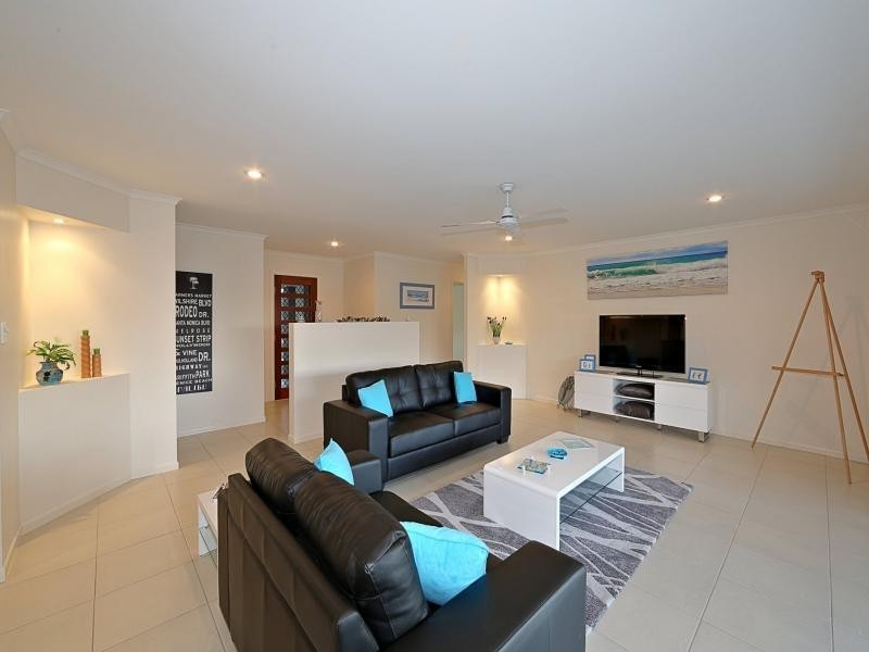 2 Starfish Crescent, Bargara QLD 4670