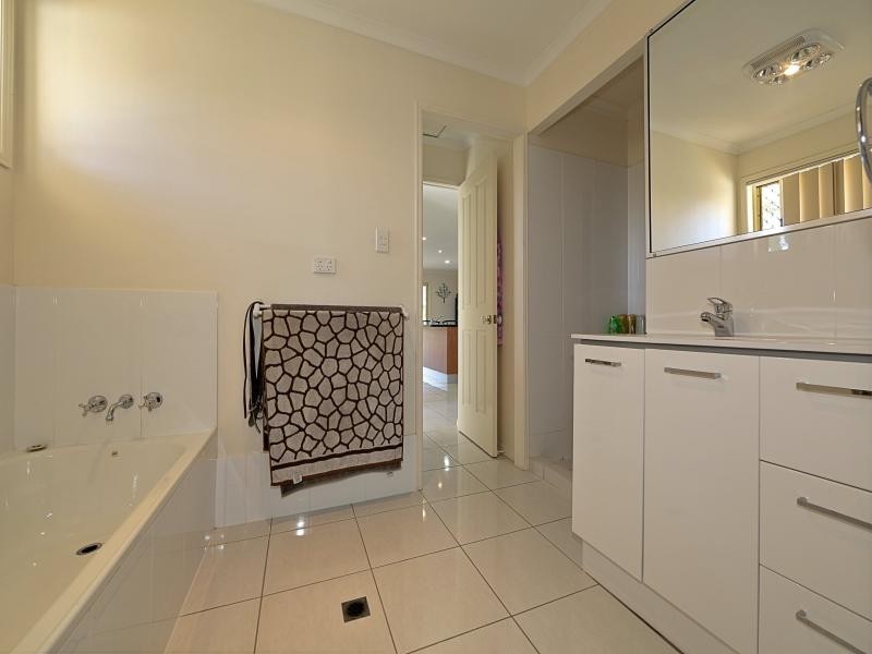 7 Nautilus Drive, Innes Park QLD 4670