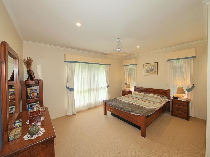 7 Cockatoo Crescent, Gooburrum QLD 4670