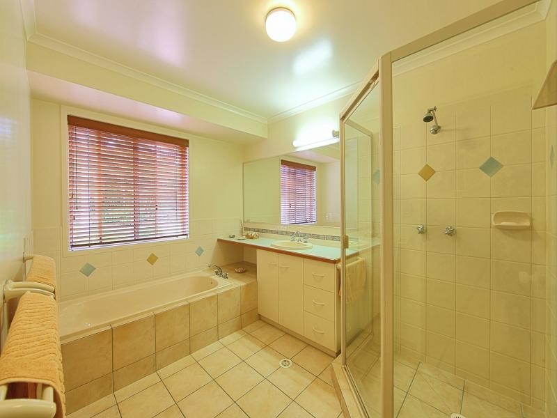 7 Cockatoo Crescent, Gooburrum QLD 4670