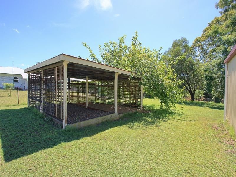 2 Harris Street, Norville QLD 4670