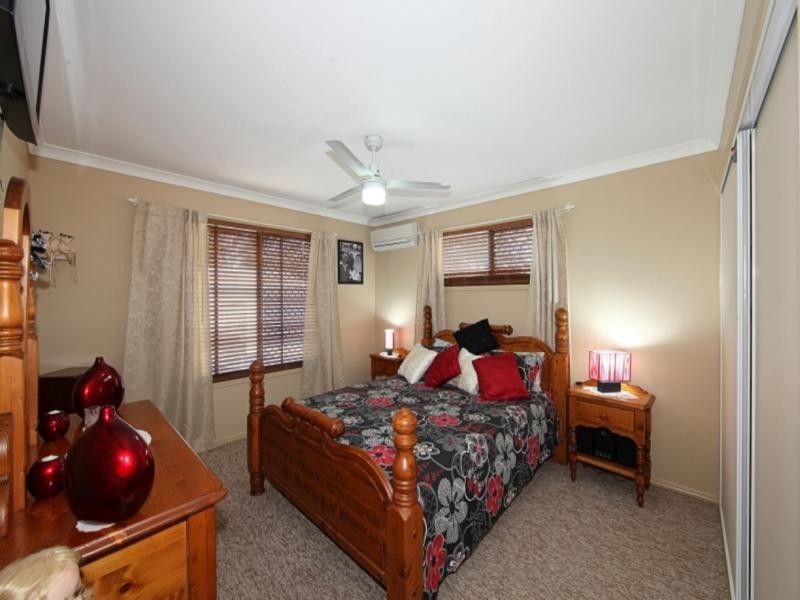 5 Bernborough Bvd, Branyan QLD 4670