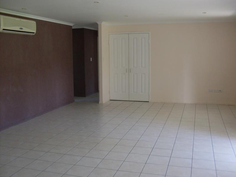 Elliott Heads QLD 4670