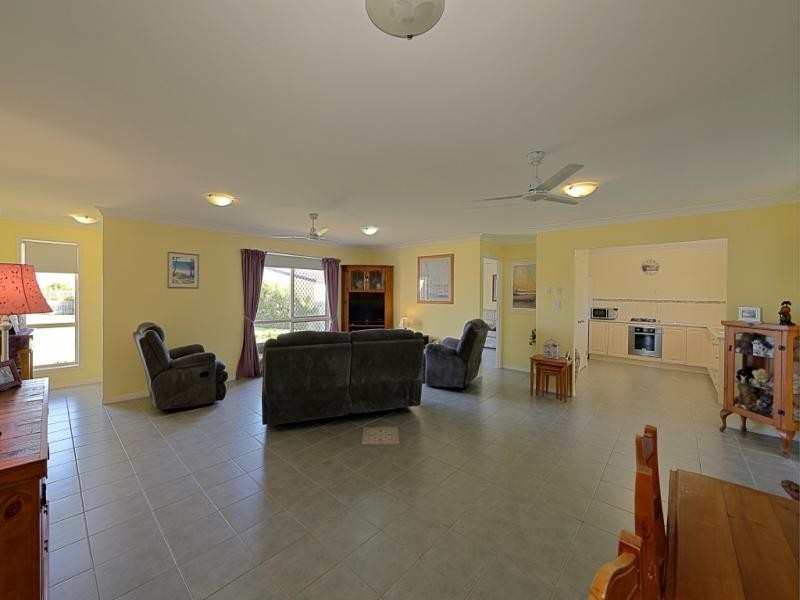 6 Tori Place, Innes Park QLD 4670