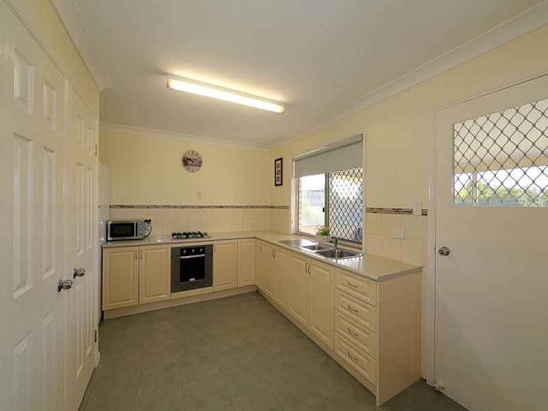 6 Tori Place, Innes Park QLD 4670