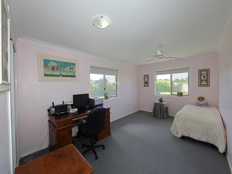 6 Tori Place, Innes Park QLD 4670