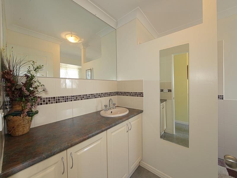 6 Tori Place, Innes Park QLD 4670