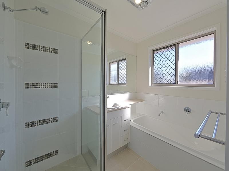 7 Explorers Way, Bargara QLD 4670